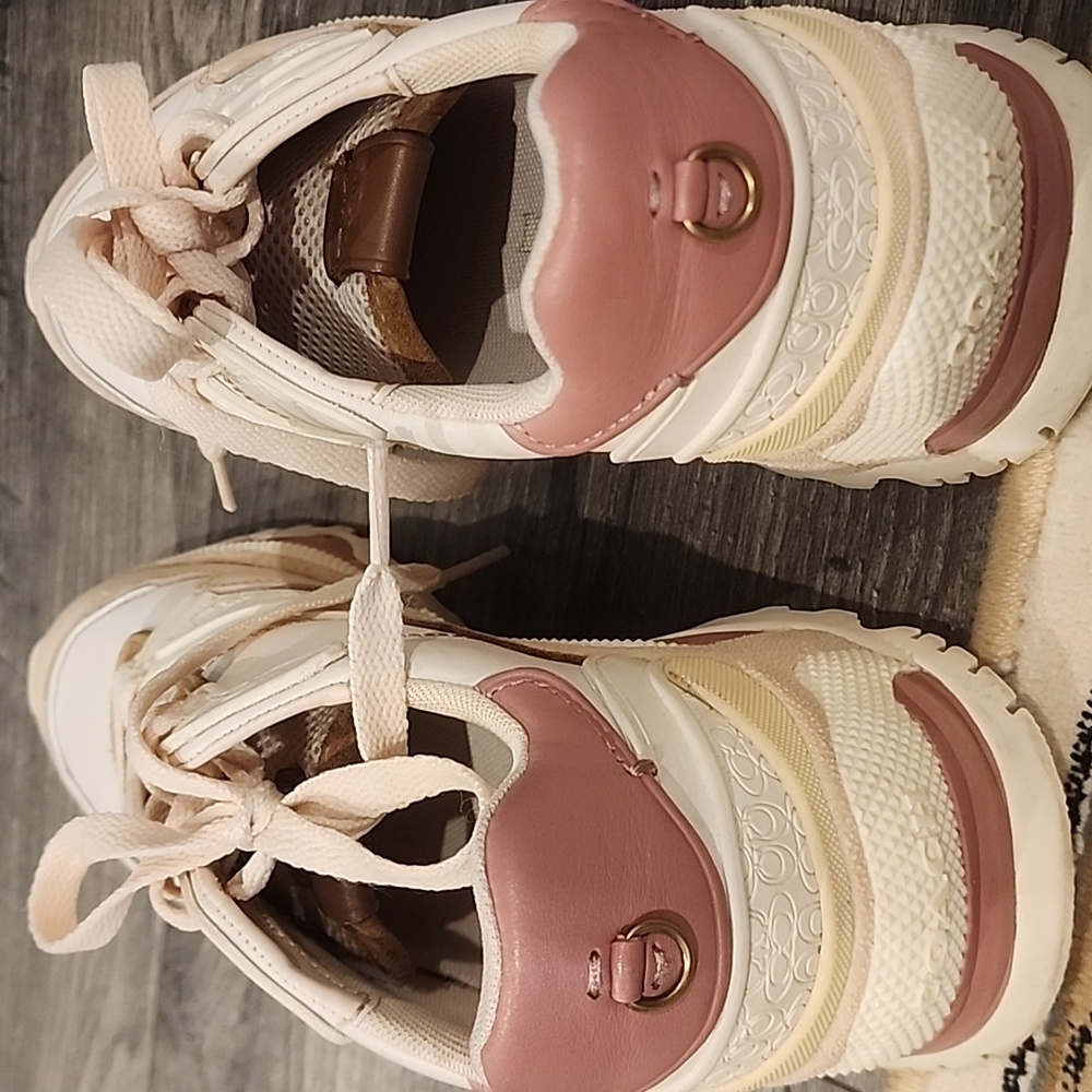 Coach Size 7 Chunky Sneakers - Picture 7 of 12
